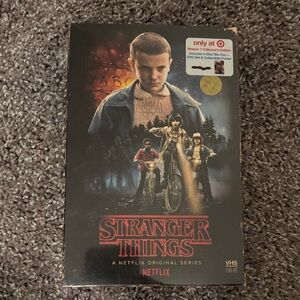 Stranger Things Season 1 Collectors Edition